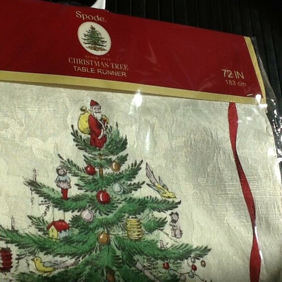 brand new IVORY-colored 14x72 inch Spode Whimsical Christmas Tree Table Runner - Picture 2 of 5